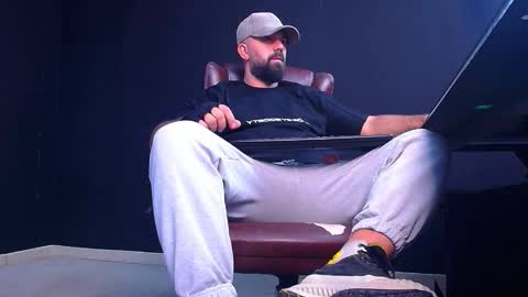 JackEthan online show from September 2025 05:09:01 AM