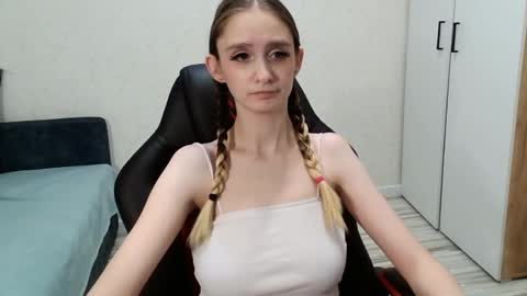 jackie__morgan online show from December 2024 12:07:02 PM