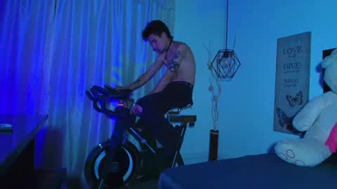 jackk_8 online show from September 2025 11:05:02 PM