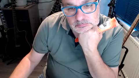Jack independent model  online show from June 2026 07:39:01 PM