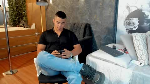 Jackson Bell online show from January 2025 04:22:01 PM