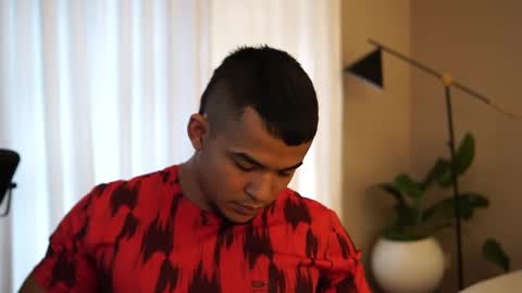 Jackson Bell online show from September 2025 05:40:02 PM