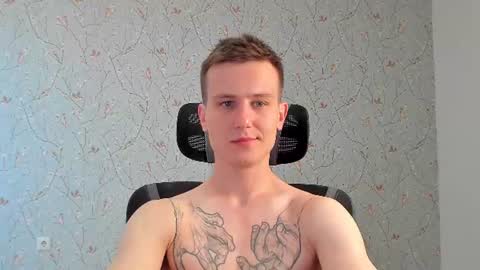 Nikolay online show from June 2026 04:06:01 AM