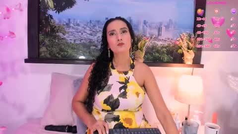 Jacky hoott online show from February 2025 12:43:02 PM