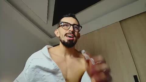 jacob__adams online show from November 2025 04:22:02 PM