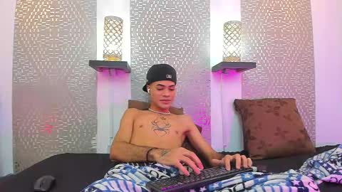 jacob_blackwell online show from October 2025 10:22:02 PM