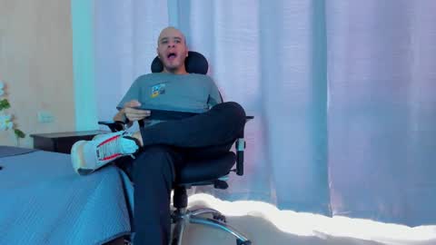 Jacob online show from February 2025 07:21:01 PM