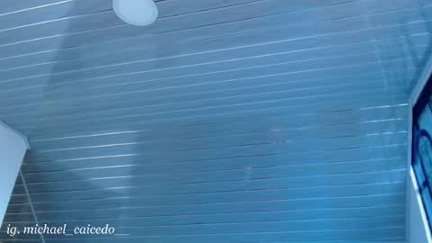 Michael Caicedo online show from April 2026 04:35:01 PM