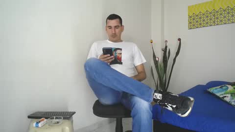 Jacob And Jayden online show from December 2024 07:21:02 PM