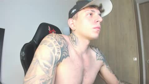 jacobb116 online show from September 2025 12:10:02 AM