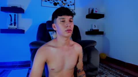 Snapshot of jacobo__parker21 chatting on January 2025 09:46:02 PM jacobo parker online show from January 2025 09:46:02 PM