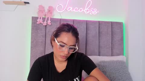 Snapshot of jacobss_gh chatting on February 2025 02:05:02 AM JACOBSS online show from February 2025 02:05:02 AM