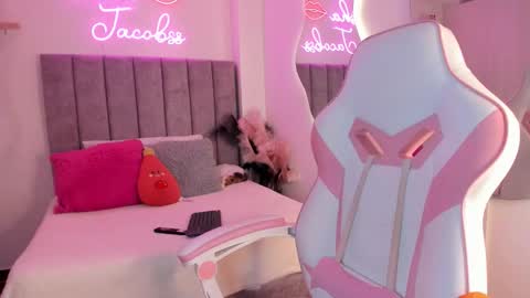 JACOBSS online show from September 2025 07:52:01 PM