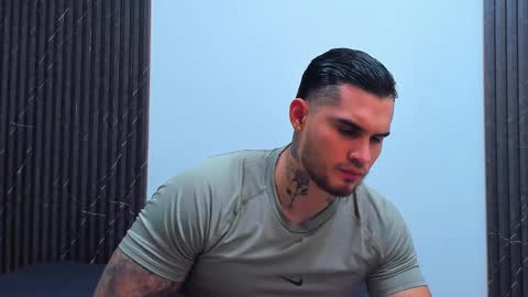 jacobsthorm online show from November 2025 03:30:01 AM