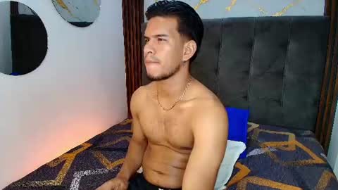 Snapshot of jacobwolf__ chatting on July 2026 04:25:02 PM Jacob Wolf online show from July 2026 04:25:02 PM