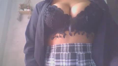 jacqueline_fernandez online show from October 2025 06:21:01 AM