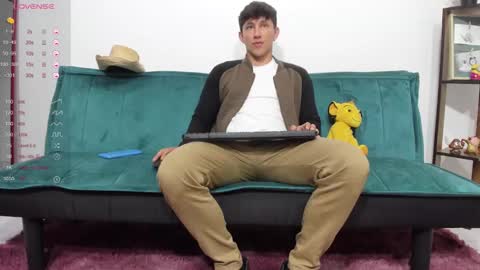 Snapshot of jacques_cardiet chatting on January 2025 06:32:02 PM jacobo online show from January 2025 06:32:02 PM