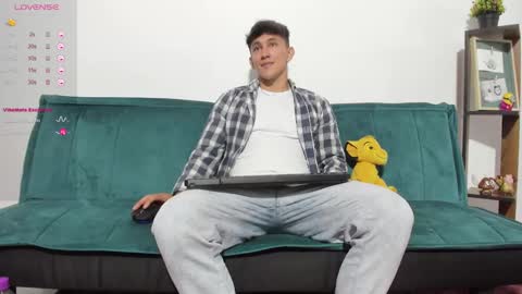 Snapshot of jacques_cardiet chatting on January 2025 06:18:01 PM jacobo online show from January 2025 06:18:01 PM