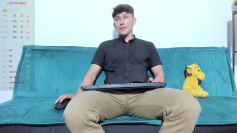 Snapshot of jacques_cardiet chatting on January 2025 06:43:02 PM jacobo online show from January 2025 06:43:02 PM