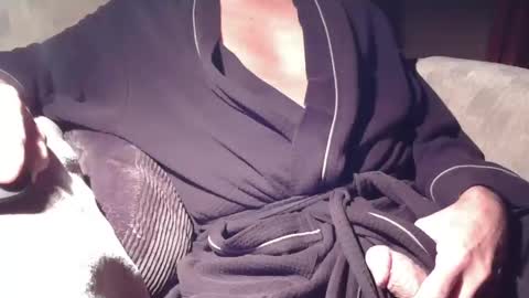 jason online show from November 2025 10:58:01 AM