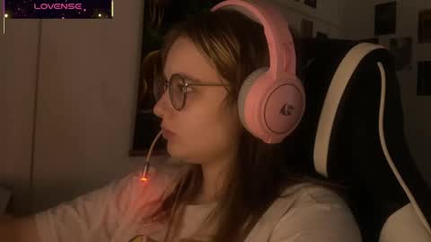 jacywinslat online show from October 2025 02:38:02 PM