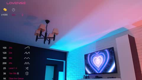 Jade online show from April 2026 04:28:02 PM