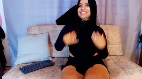  Jade Brunete  online show from October 2025 08:30:01 PM