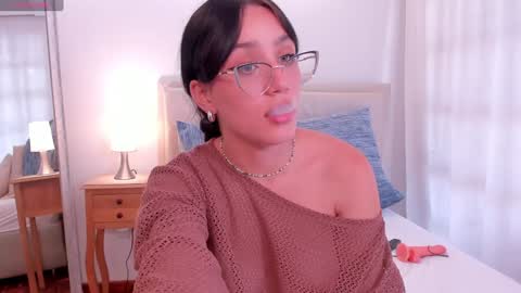 Jade online show from January 2025 08:11:02 PM