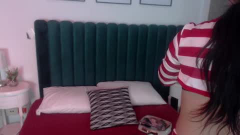 Sara online show from November 2025 07:15:02 PM