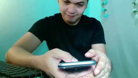 jade_halo online show from April 2026 01:00:02 AM