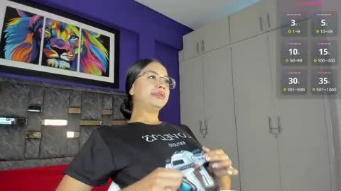 Snapshot of jade_lovv chatting on May 2026 12:11:01 PM jade_lovv online show from May 2026 12:11:01 PM