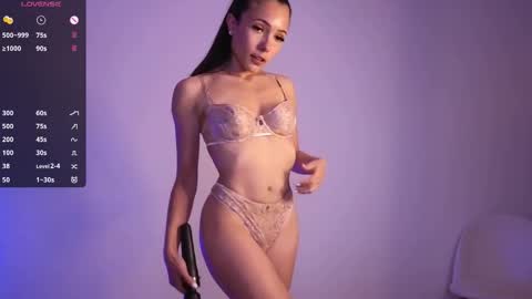 Snapshot of jade_paris chatting on September 2025 10:27:01 AM Jade Paris online show from September 2025 10:27:01 AM