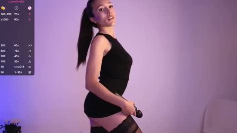 Snapshot of jade_paris chatting on October 2025 12:16:02 PM Jade Paris online show from October 2025 12:16:02 PM