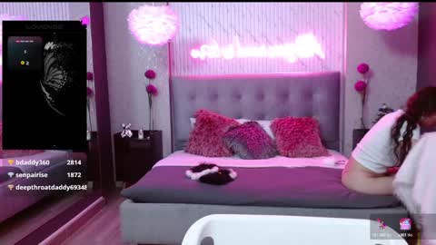 Snapshot of jade_storm_ chatting on December 2024 02:33:01 AM JADE online show from December 2024 02:33:01 AM