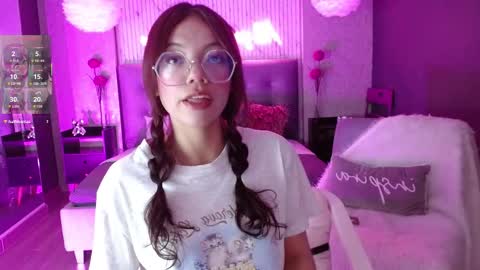 JADE online show from September 2025 09:07:02 PM