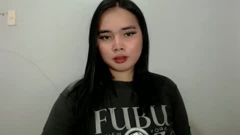 jade_suck online show from May 2026 05:02:02 AM
