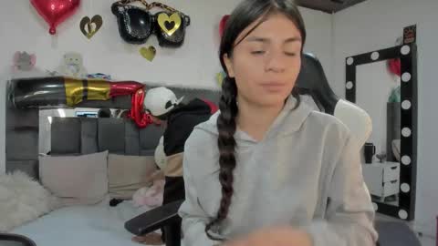 Jade online show from February 2026 03:03:01 AM