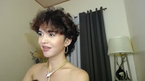 Adriana online show from October 2025 02:36:01 PM