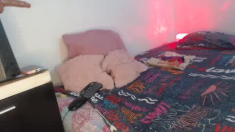 Jade Watson online show from October 2025 12:05:02 PM