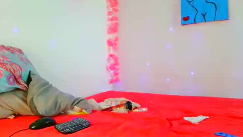 Jade Watson online show from January 2026 06:33:01 PM