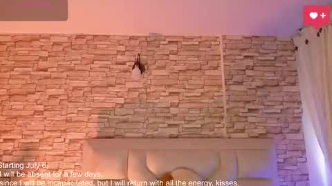 Snapshot of jade_white_ chatting on June 2026 01:01:01 PM jade white online show from June 2026 01:01:01 PM