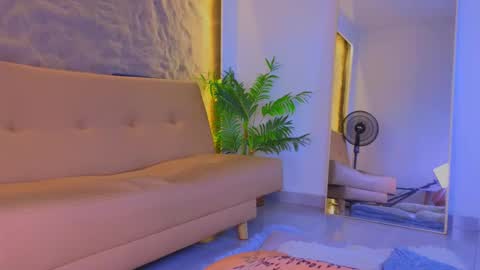 jadee__ online show from February 2026 03:27:01 AM