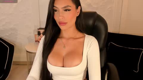 JADE EVANS online show from January 2026 05:49:02 PM