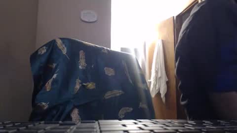 Jade online show from October 2025 02:50:01 PM