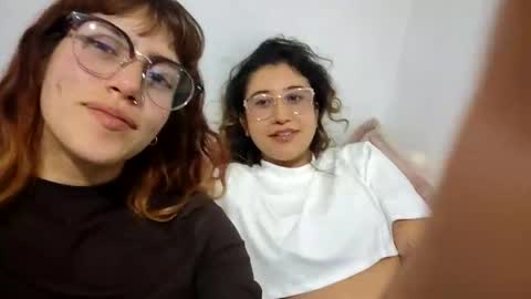 jades568224 online show from February 2026 04:53:01 AM