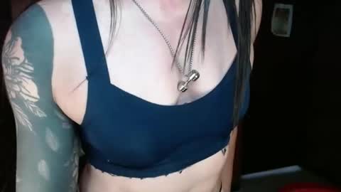 Snapshot of jadesexfun chatting on January 2025 07:28:02 PM jadesexfun online show from January 2025 07:28:02 PM