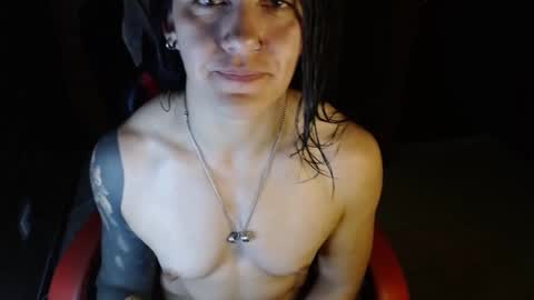 Snapshot of jadesexfun chatting on February 2025 05:18:02 PM jadesexfun online show from February 2025 05:18:02 PM