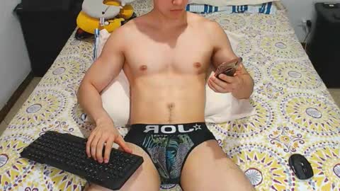 jahshot4 online show from October 2025 07:44:02 PM