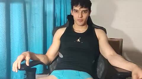 Snapshot of jair1_69 chatting on May 2026 06:42:02 AM JaxXx online show from May 2026 06:42:02 AM