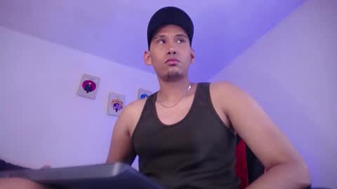 JAISON HALLS online show from October 2025 08:14:01 AM